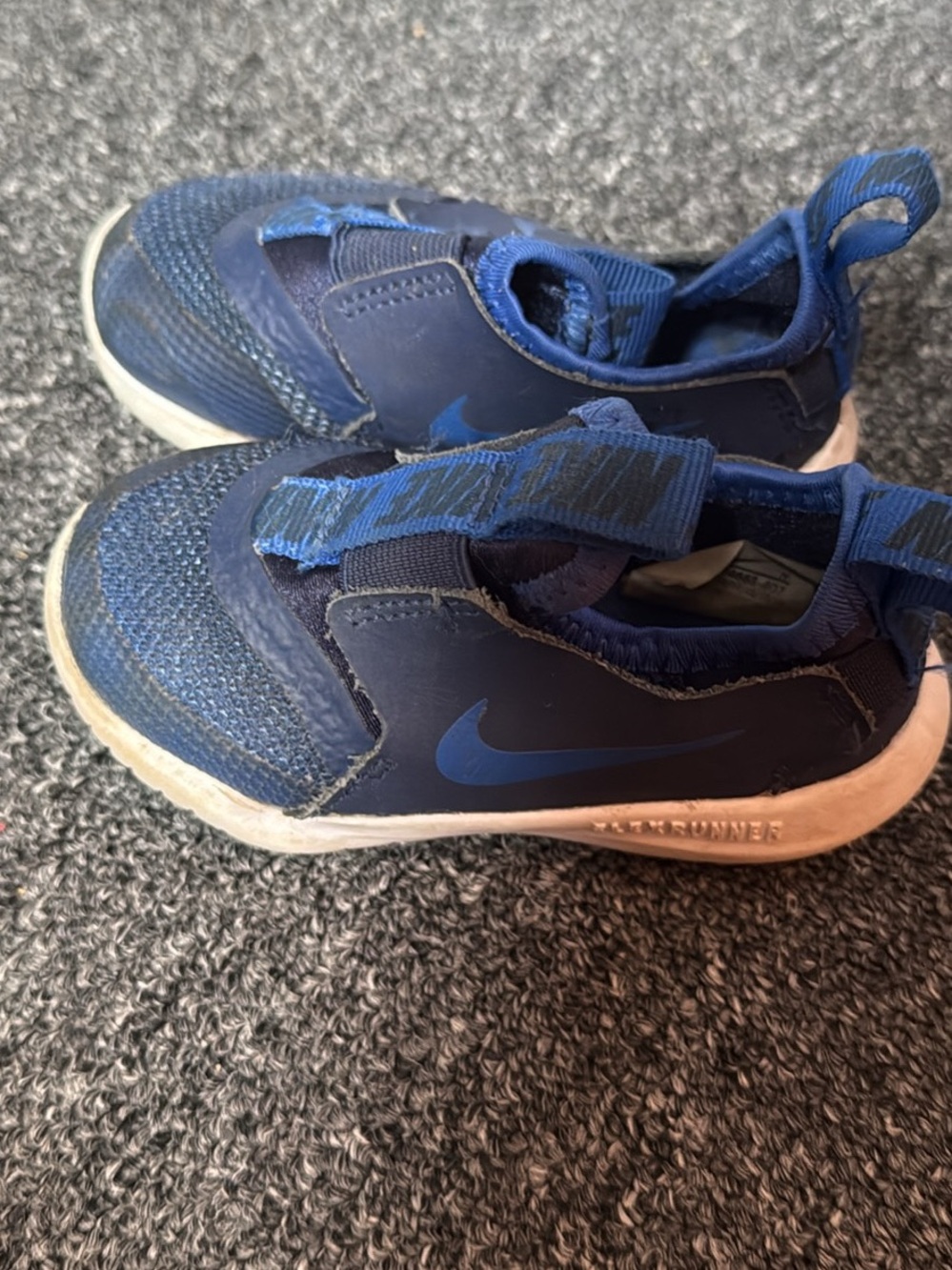 Nike Kids Navy Blue Hook-and-Loop Slip-On Sneakers